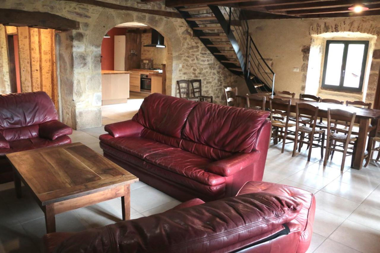 Grande maison de caractère en pierres -superbe vue Saint-Cirgues  Esterno foto