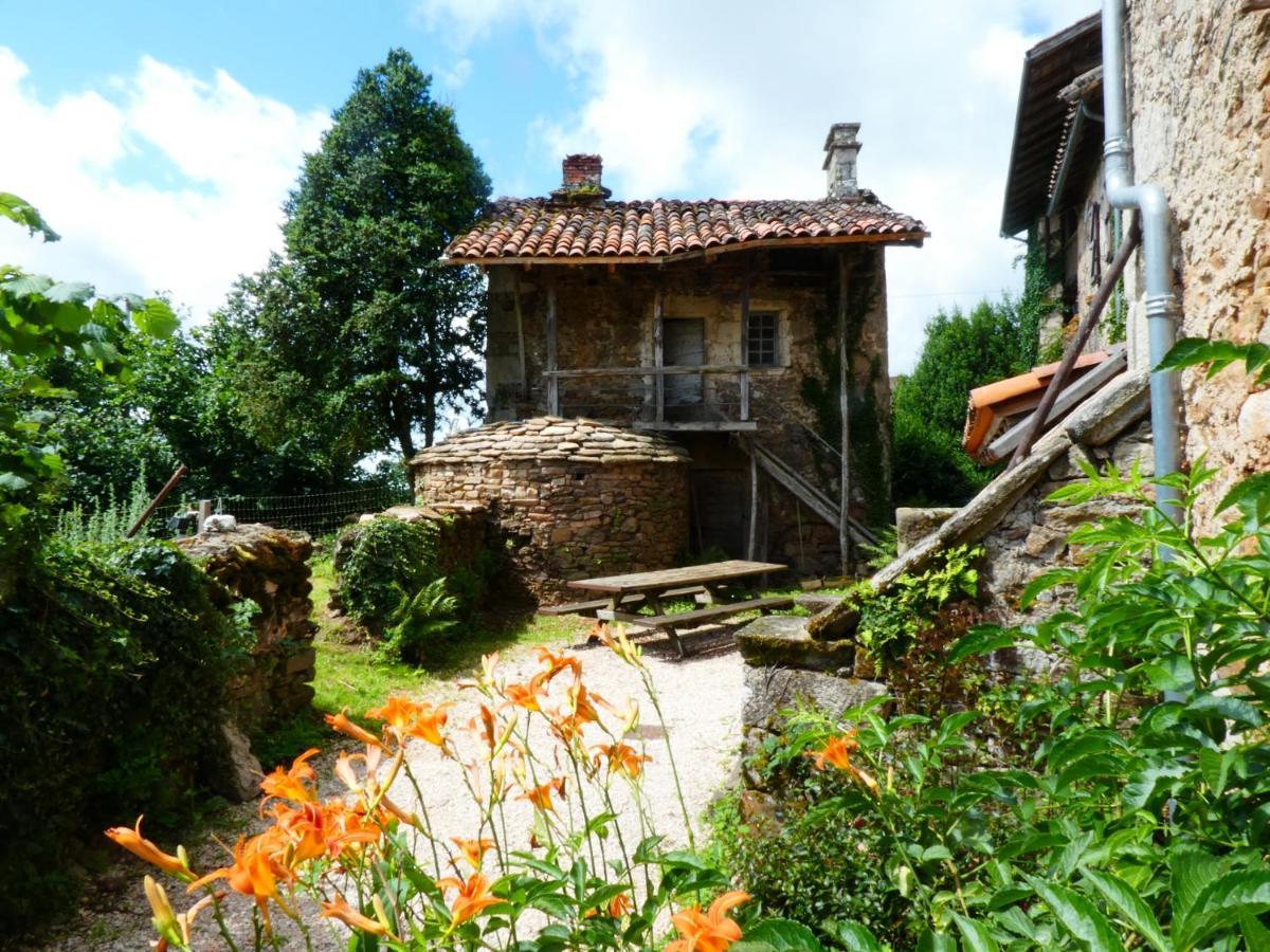 Grande maison de caractère en pierres -superbe vue Saint-Cirgues  Esterno foto