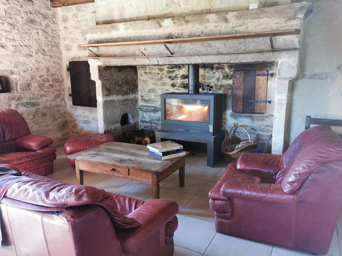 Grande maison de caractère en pierres -superbe vue Saint-Cirgues  Esterno foto